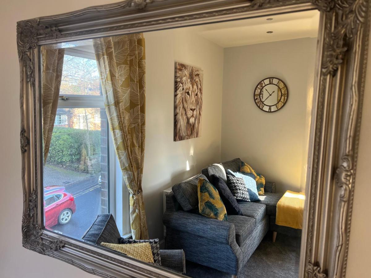Luxury 2 Bed Apartment Great Location Stoke-on-Trent Exterior foto